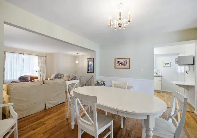 Photo 4 of Single family home for sale at 1326 W Water St, New Buffalo, MI 49117 | MLS# 69026047026 | Listing updated on 2026-09-10