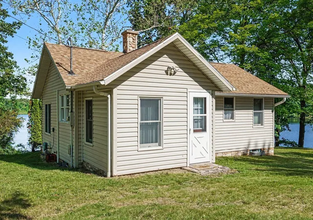 Single family home for sale at 14516 Lilly Lake Dr, NewbergTownship_Cass, MI 49061 | MLS# 69026047022