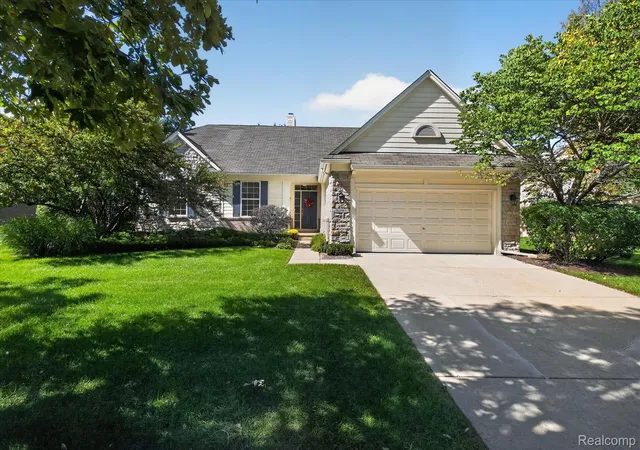 Photo 1 of Condo for sale at 8280 Brewster Ln, Canton, MI 48187 | MLS# 20261071268 | Listing updated on 2026-10-18
