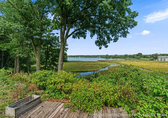 Photo 3 of Single family home for sale at 4166 Highgate Rd, Norton Shores, MI 49441 | MLS# 71026047030 | Listing updated on 2026-09-03