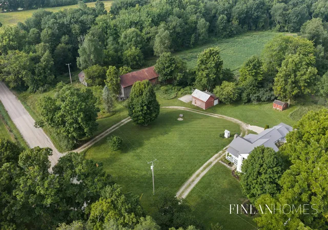 Photo 3 of Single family home for sale at 9361 Nugent Ave Ne, Rockford, MI 49341 | MLS# 65026047040 | Listing updated on 2026-09-17
