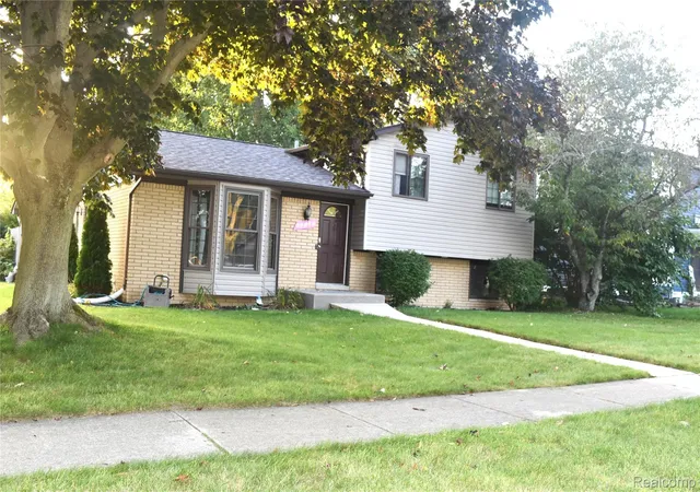 Photo 1 of Single family home for sale at 50555 Helmandale St, Chesterfield, MI 48047 | MLS# 20261071287 | Listing updated on 2026-10-17