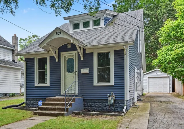 Photo 1 of Single family home for sale at 809 Hall St, Albion, MI 49224 | MLS# 66026047044 | Listing updated on 2026-09-03