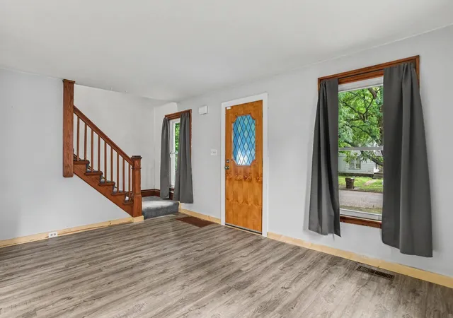 Photo 3 of Single family home for sale at 809 Hall St, Albion, MI 49224 | MLS# 66026047044 | Listing updated on 2026-09-03
