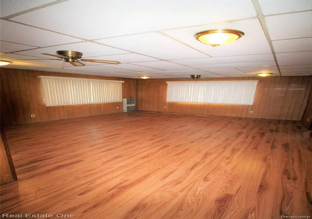 Photo 4 of Single family home for sale at 12750 Albany St, Oak Park, MI 48237 | MLS# 20261071291 | Listing updated on 2026-10-16