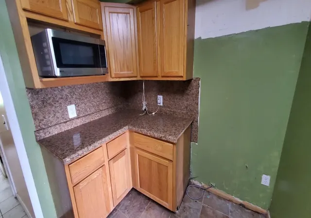 Photo 4 of Single family home for sale at 5131 Grand River Dr NE, Grand Rapids, MI 49525 | MLS# 65026047051 | Listing updated on 2026-09-04