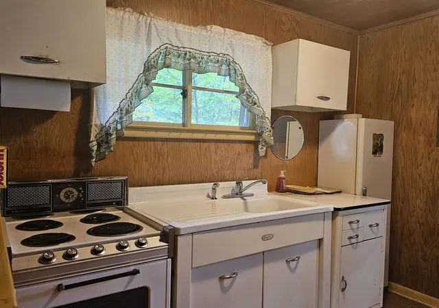 Photo 2 of Single family home for sale at 2937 Sagato Trl, Lupton, MI 48635 | MLS# 77080073229 | Listing updated on 2026-09-06