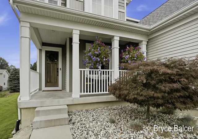 Photo 3 of Single family home for sale at 5953 Marblehead Dr NE, Belmont, MI 49306 | MLS# 65026047054 | Listing updated on 2026-09-10