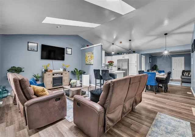 Photo 2 of Single family home for sale at 27116 Warner Ave, Warren, MI 48092 | MLS# 20261071296 | Listing updated on 2026-09-13