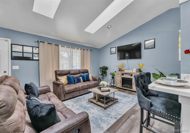 Photo 3 of Single family home for sale at 27116 Warner Ave, Warren, MI 48092 | MLS# 20261071296 | Listing updated on 2026-09-13