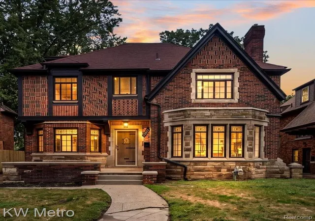 Photo 1 of Single family home for sale at 19022 Wildemere St, Detroit, MI 48221 | MLS# 20261071297 | Listing updated on 2026-09-12