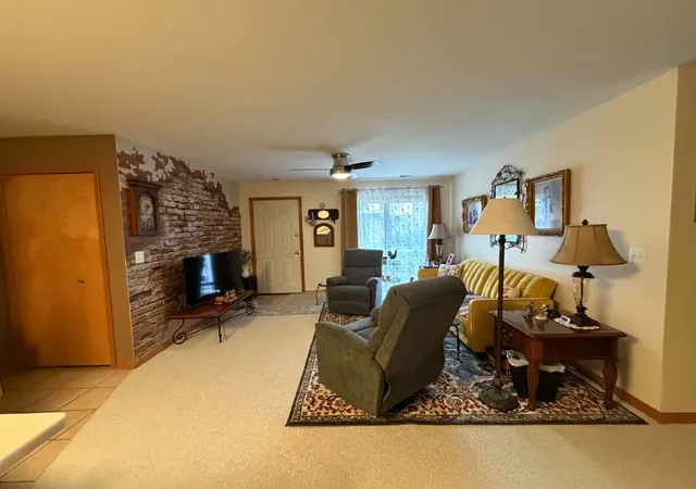 Photo 3 of Condo for sale at 24134 Wedgewood Cir #39, Warren, MI 48091 | MLS# 55026047060 | Listing updated on 2026-09-10