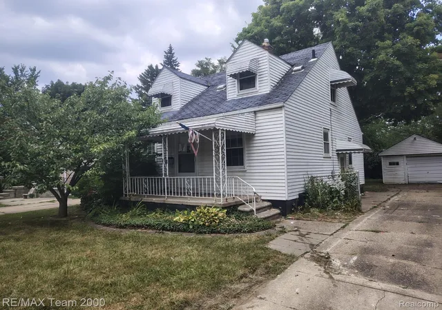 Photo 2 of Single family home for sale at 19131 Elkhart St, Harper Woods, MI 48225 | MLS# 20261071309 | Listing updated on 2026-10-06