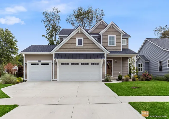 Photo 2 of Single family home for sale at 10892 Verdant Dr, Allendale, MI 49401 | MLS# 65026047070 | Listing updated on 2026-09-10