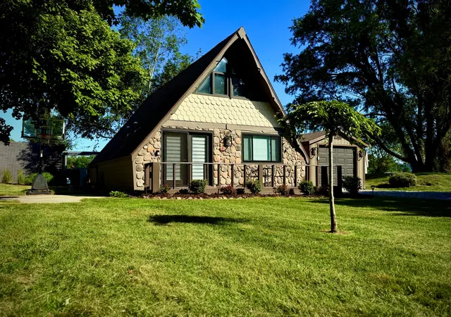 Single family home for sale at 1864 N 24th Avenue, Mears, MI 49436 | MLS# 71026047074