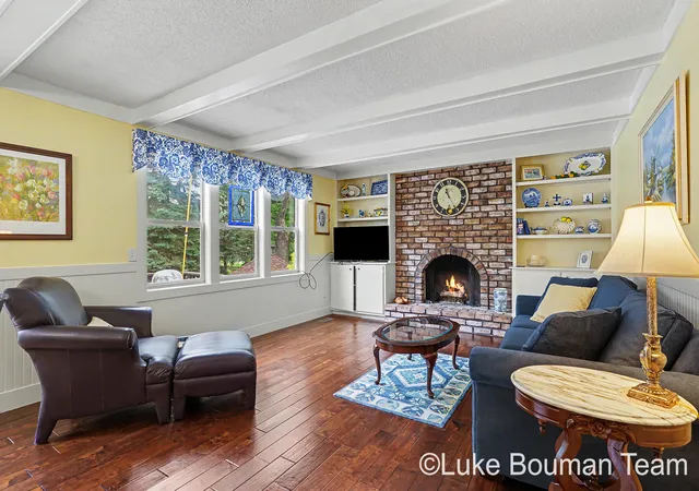 Photo 3 of Single family home for sale at 1046 Alden Ct, Holland, MI 49423 | MLS# 71026047078 | Listing updated on 2026-09-18