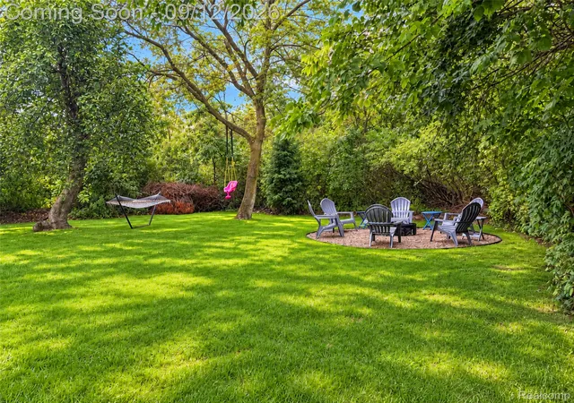 Photo 2 of Single family home for sale at 441 Natanna Dr, Howell, MI 48843 | MLS# 20261071321 | Listing updated on 2026-09-12