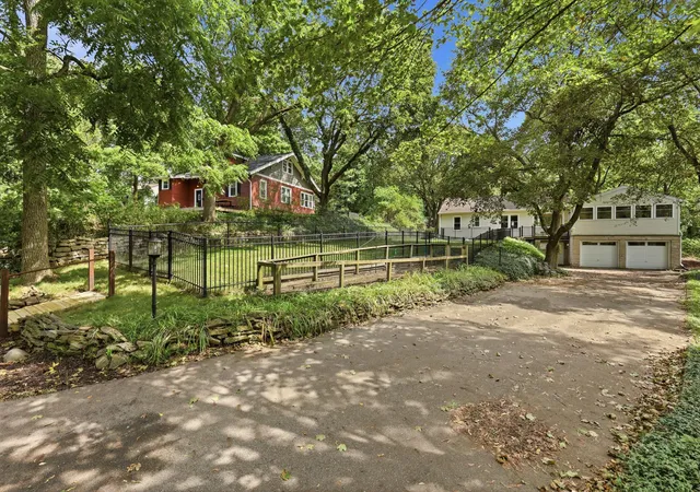 Photo 2 of Single family home for sale at 1205 Pinehurst Blvd, Kalamazoo, MI 49006 | MLS# 66026047083 | Listing updated on 2026-09-14
