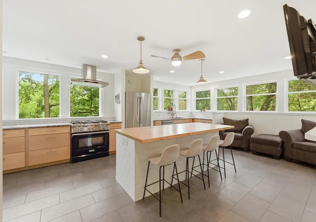 Photo 3 of Single family home for sale at 1205 Pinehurst Blvd, Kalamazoo, MI 49006 | MLS# 66026047083 | Listing updated on 2026-09-14
