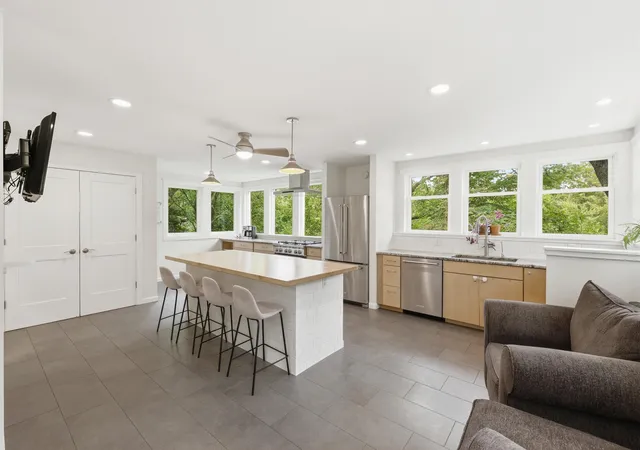 Photo 4 of Single family home for sale at 1205 Pinehurst Blvd, Kalamazoo, MI 49006 | MLS# 66026047083 | Listing updated on 2026-09-14