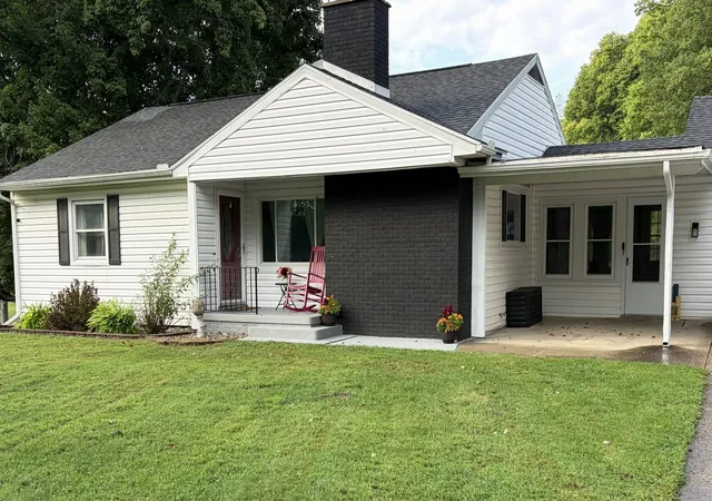 Photo 1 of Single family home for sale at 751 Riverview Dr, Plainwell, MI 49080 | MLS# 65026047086 | Listing updated on 2026-09-12