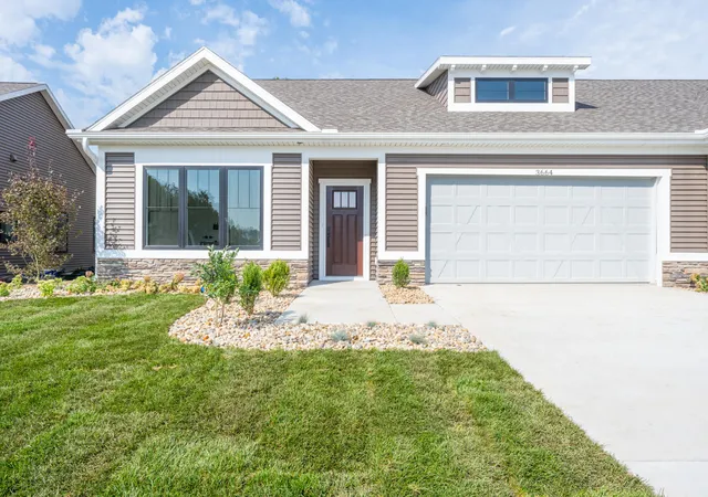 Condo for sale at 3664 Katherine Ln #8, Saint Joseph, MI 49085 | MLS# 69026047089