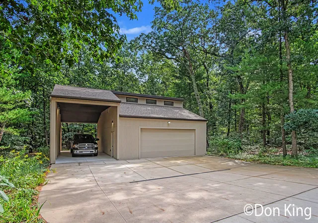 Photo 4 of Single family home for sale at 9020 Bailey Dr NE, Ada, MI 49301 | MLS# 65026047095 | Listing updated on 2026-09-11