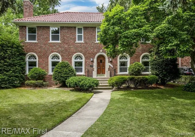 Photo 1 of Single family home for sale at 1349 Devonshire Rd, Grosse Pointe Park, MI 48230 | MLS# 20261071332 | Listing updated on 2026-09-13
