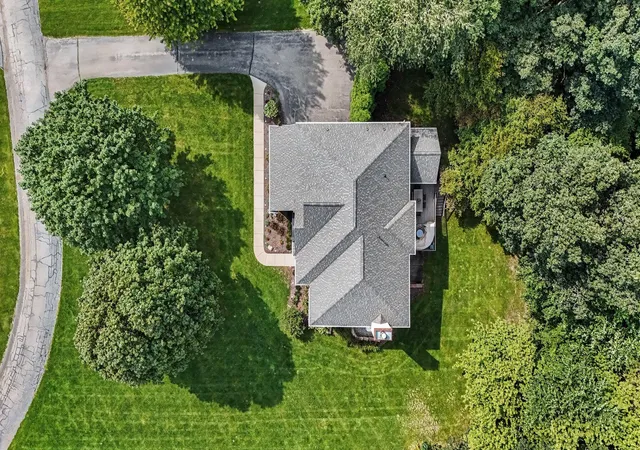Photo 3 of Single family home for sale at 2469 Fairway Winds Ct NE, Ada, MI 49301 | MLS# 65026047098 | Listing updated on 2026-09-14
