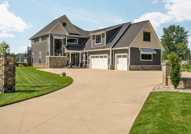 Photo 3 of Single family home for sale at 296 Steves Scenic Dr, Horton, MI 49246 | MLS# 55026047105 | Listing updated on 2026-09-17