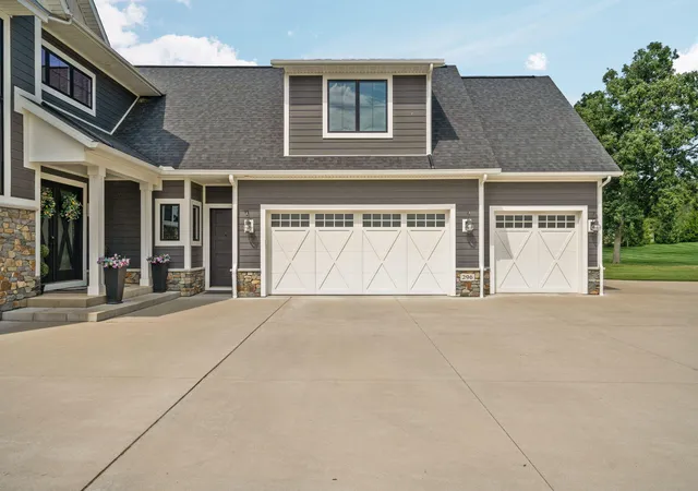Photo 4 of Single family home for sale at 296 Steves Scenic Dr, Horton, MI 49246 | MLS# 55026047105 | Listing updated on 2026-09-17