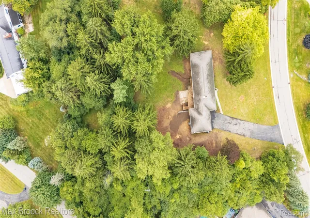 Photo 4 of Land for sale at 1519 Groton Rd, Bloomfield Hills, MI 48302 | MLS# 20261071337 | Listing updated on 2026-09-10