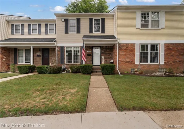 Photo 2 of Condo for sale at 36467 Park Pl Dr #64, Sterling Heights, MI 48310 | MLS# 20261071364 | Listing updated on 2026-09-10