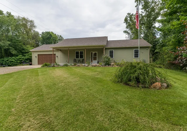 Photo 1 of Single family home for sale at 58505 Co Rd 657, Mattawan, MI 49071 | MLS# 66026047133 | Listing updated on 2026-09-13