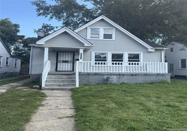 Photo 4 of Single family home for sale at 13522 Glastonbury Ave, Detroit, MI 48223 | MLS# 20261071394 | Listing updated on 2026-09-09
