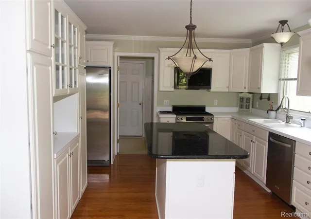 Photo 4 of Single family home for sale at 7781 Partridge Hl Dr, Brighton, MI 48116 | MLS# 20261071406 | Listing updated on 2026-09-12