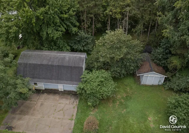 Photo 3 of Single family home for sale at 5996 122nd Avenue, Fennville, MI 49408 | MLS# 65026047148 | Listing updated on 2026-09-10