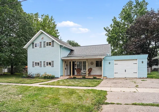 Single family home for sale at 134 S Robinson St, Schoolcraft, MI 49087 | MLS# 66026047153