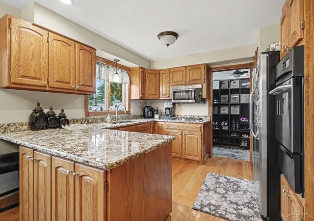 Photo 3 of Single family home for sale at 3351 Parkway Dr, Monitor Charter Township Bay, MI 48706 | MLS# 61050220849 | Listing updated on 2026-09-04