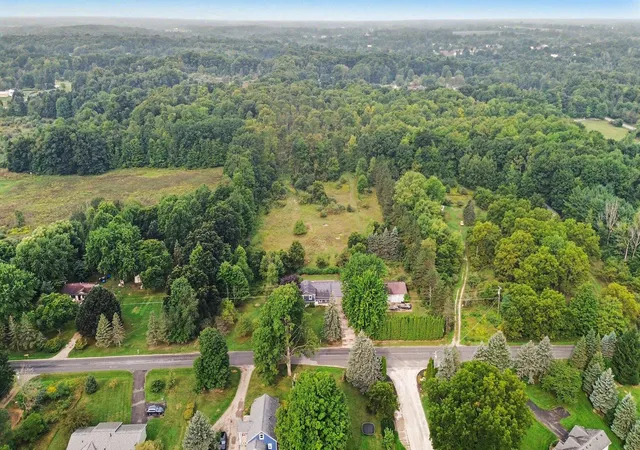 Photo 2 of Single family home for sale at 15415 Simmons Ave Ne, Cedar Springs, MI 49319 | MLS# 72026047174 | Listing updated on 2026-09-17