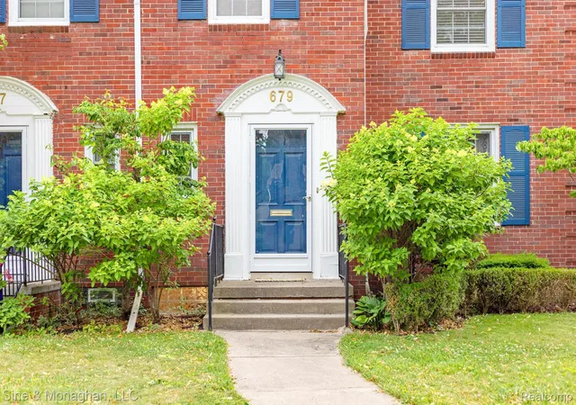 Photo 2 of Single family home for sale at 679 Neff Rd, Grosse Pointe, MI 48230 | MLS# 20261071456 | Listing updated on 2026-09-06