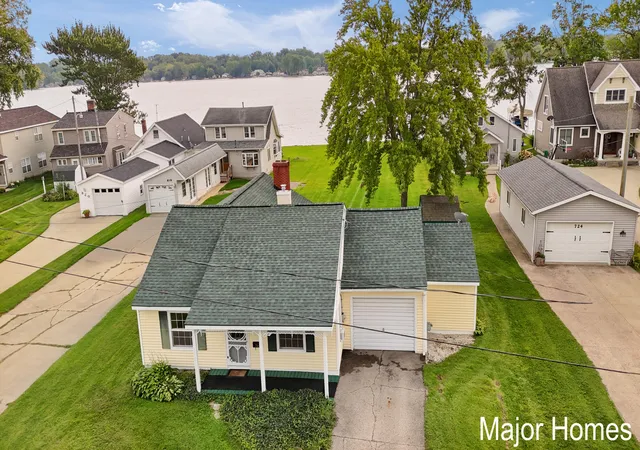 Photo 1 of Single family home for sale at 734 Lakeview Dr, Lake Odessa, MI 48849 | MLS# 65026047185 | Listing updated on 2026-09-14
