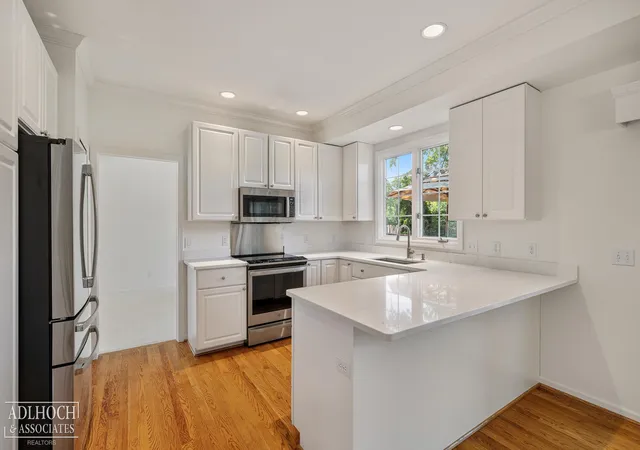 Photo 2 of Single family home for sale at 21473 Goethe Rd, Grosse Pointe Woods, MI 48236 | MLS# 58050220860 | Listing updated on 2026-09-04