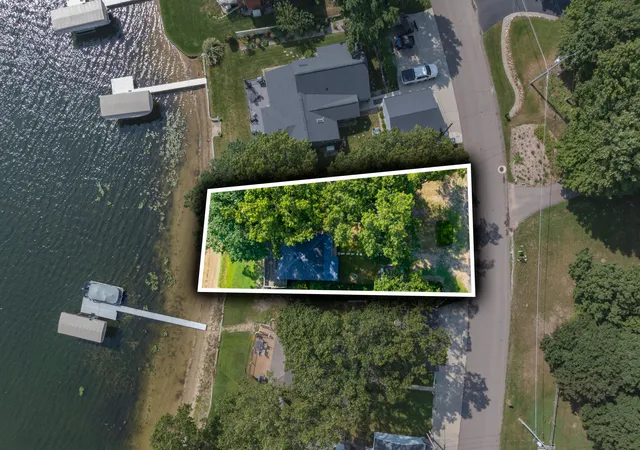 Photo 1 of Single family home for sale at 1078 N Eagle Lake Dr, Kalamazoo, MI 49009 | MLS# 66026047188 | Listing updated on 2026-09-09