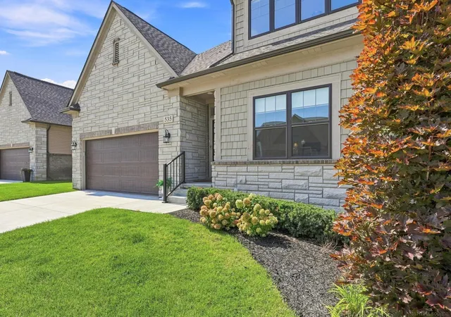 Photo 2 of Condo for sale at 535 Cornerstone Dr, Oxford, MI 48371 | MLS# 58050220866 | Listing updated on 2026-09-04