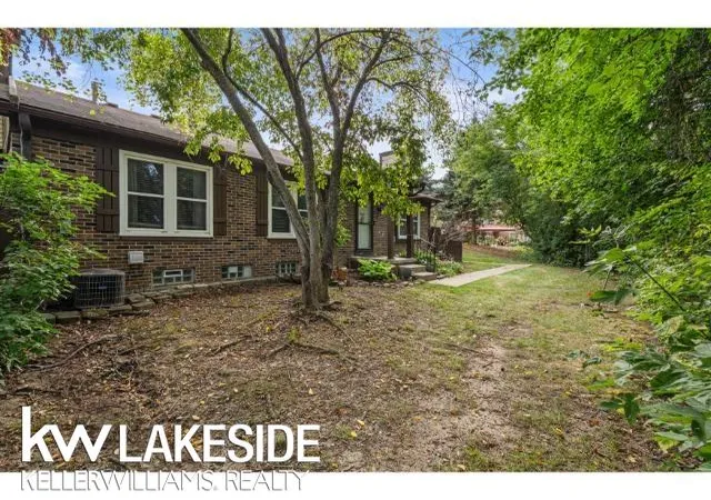 Photo 3 of Condo for sale at 35317 Bristlecone Dr, Clinton Township, MI 48035 | MLS# 58050220869 | Listing updated on 2026-09-12