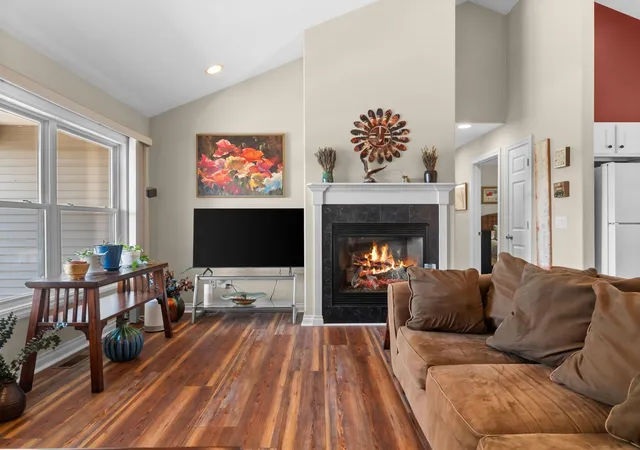 Photo 3 of Single family home for sale at 391 Farmstead Ln, Traverse City, MI 49685 | MLS# 78080073240 | Listing updated on 2026-09-07