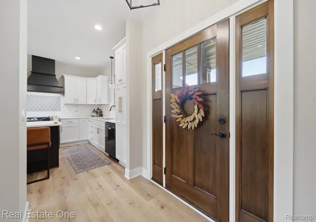Photo 4 of Single family home for sale at 5468 Stone Garden Dr, Howell, MI 48843 | MLS# 20261071482 | Listing updated on 2026-09-15