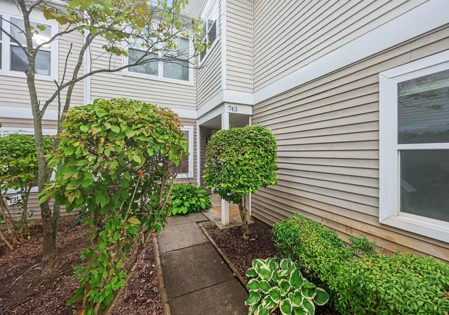 Photo 2 of Condo for sale at 743 Creekstone Ln, Chelsea, MI 48118 | MLS# 81026047206 | Listing updated on 2026-09-09