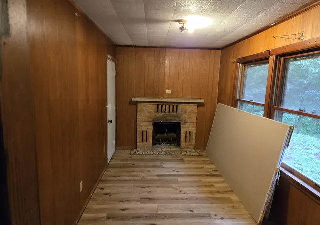 Photo 3 of Single family home for sale at 550 N Airport Rd, Hastings, MI 49058 | MLS# 65026047207 | Listing updated on 2026-09-04